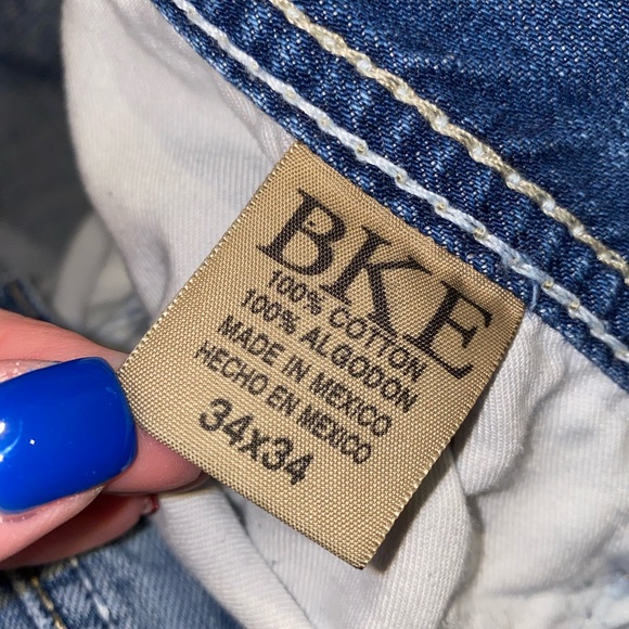 Men’s 34x34 BKE Derek Distressed Jeans - Picture 8 of 10